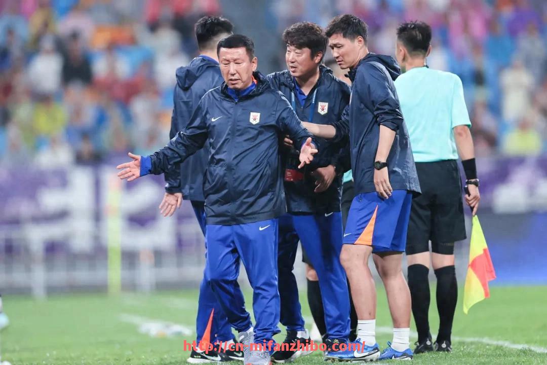 秘饭直播-2018年火箭队球员引援动态与交易内幕